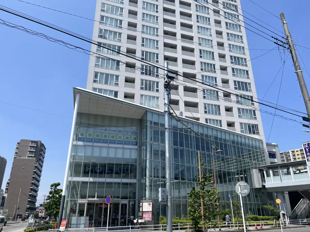 アルフレンテ外観