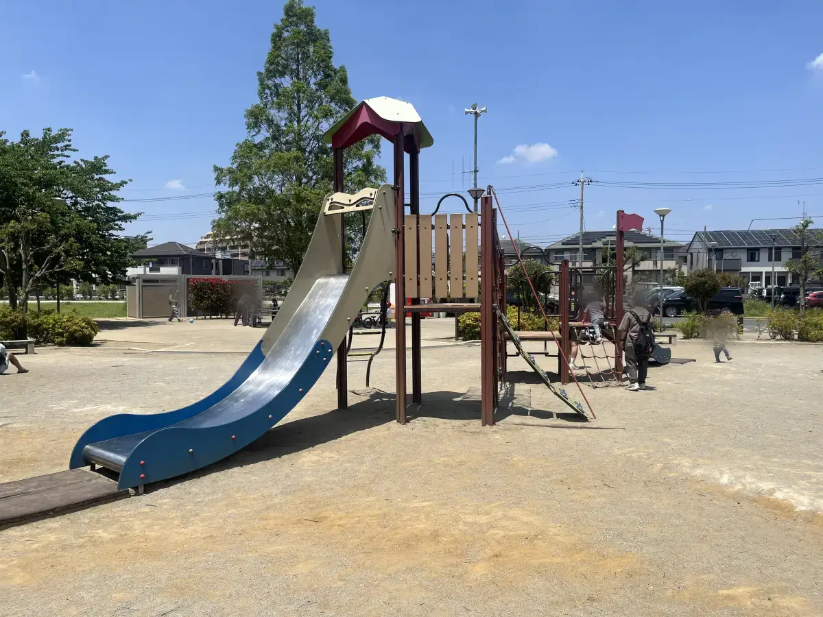 東松戸中央公園 | 駅近で広場遊びもしやすい松戸市の公園