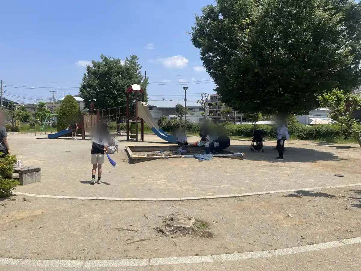 東松戸中央公園の遊具エリア全体