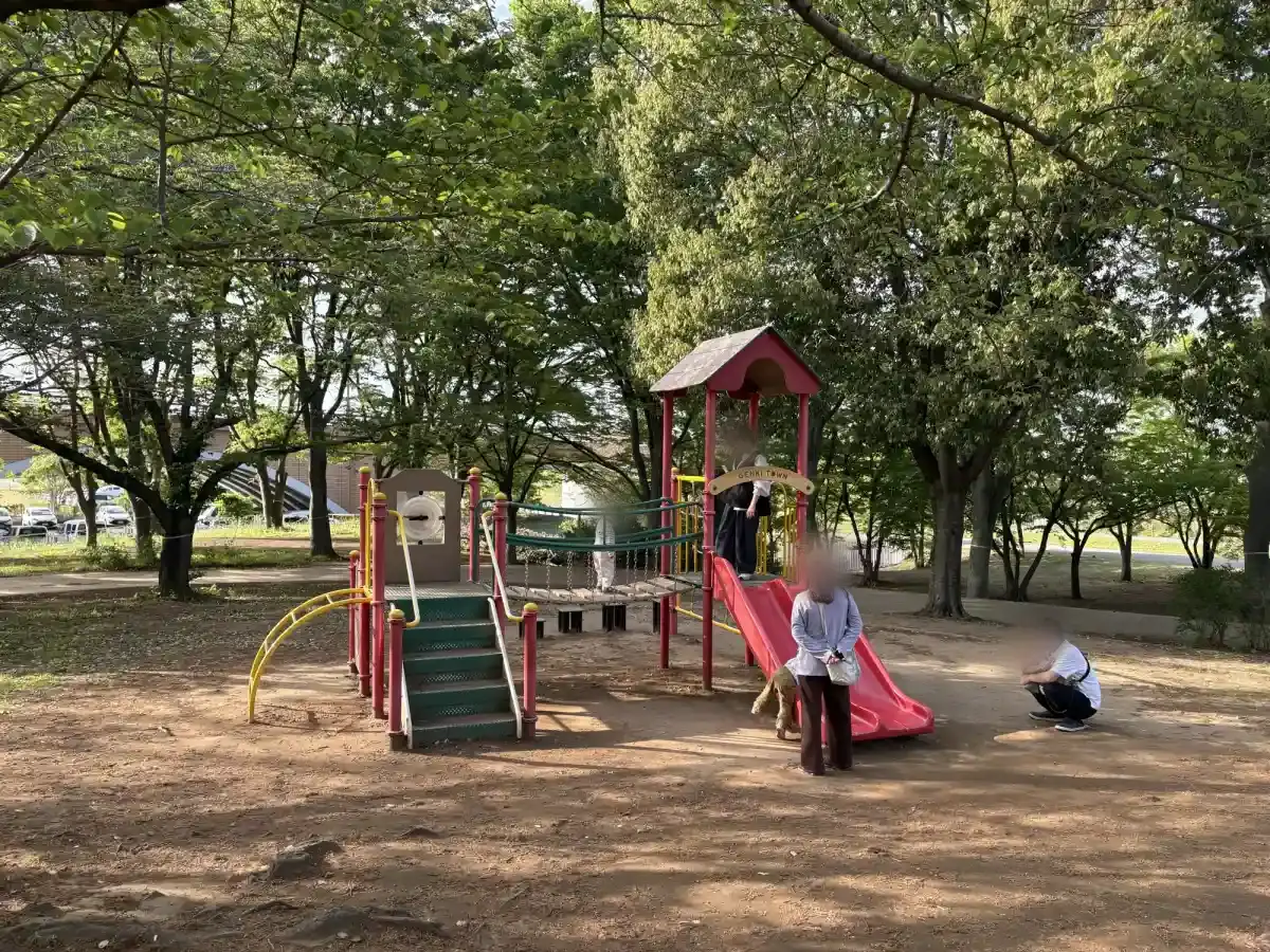 小さい子向けの複合遊具