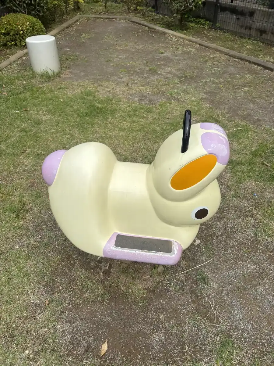 スプリング遊具