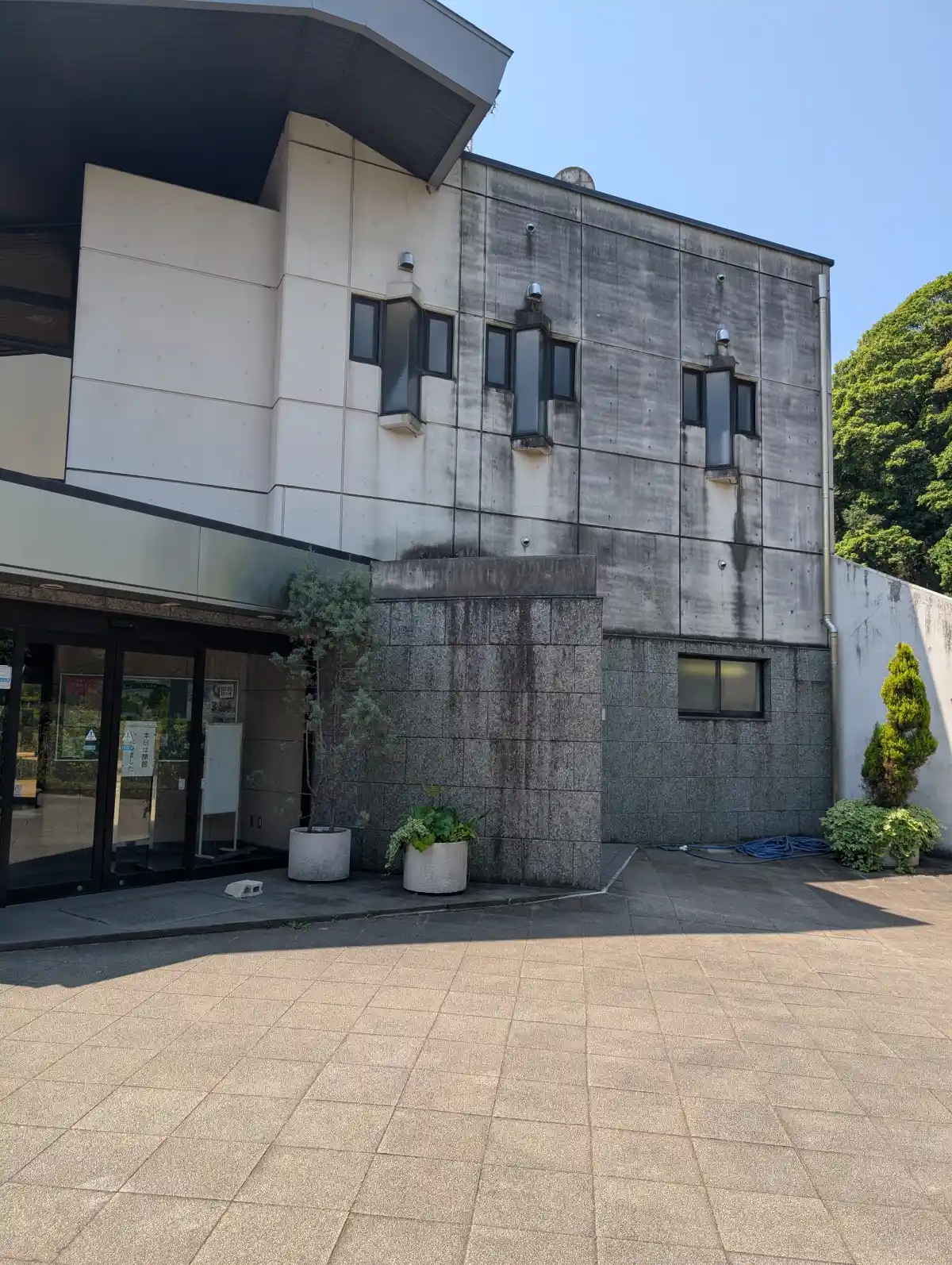 21世紀の森と広場のパークセンターのトイレ