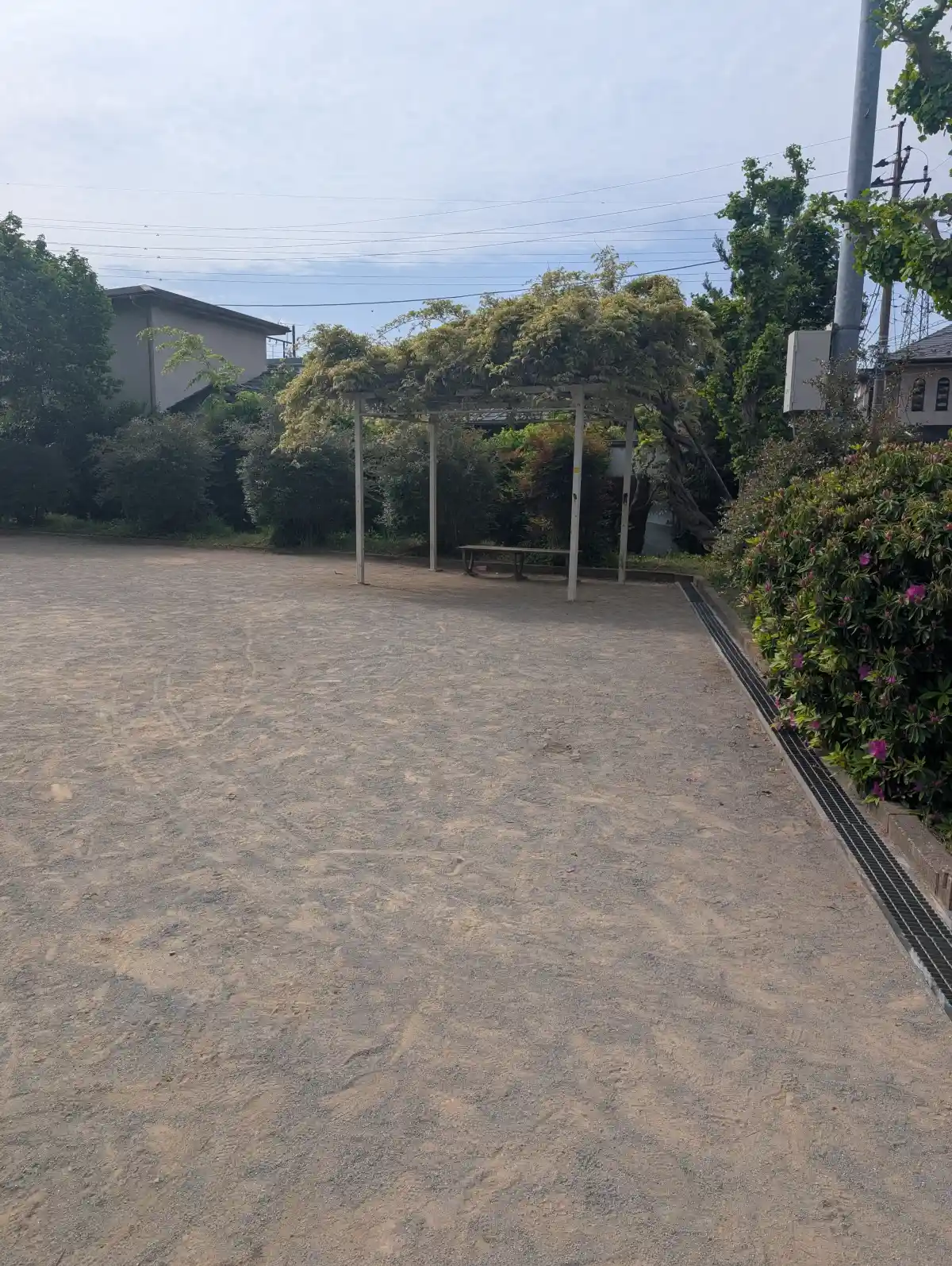 北丘児童公園のベンチ