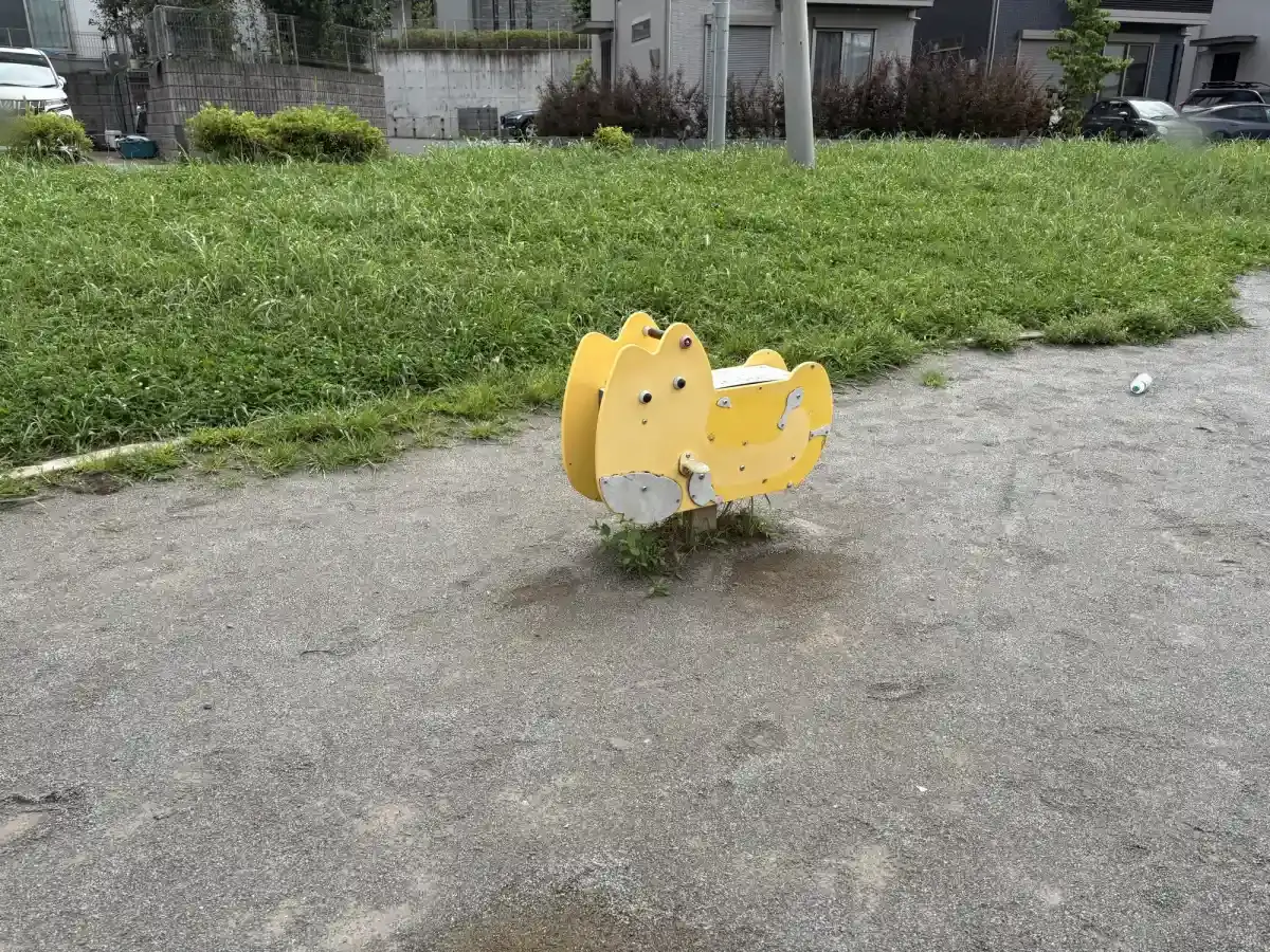 スプリング遊具