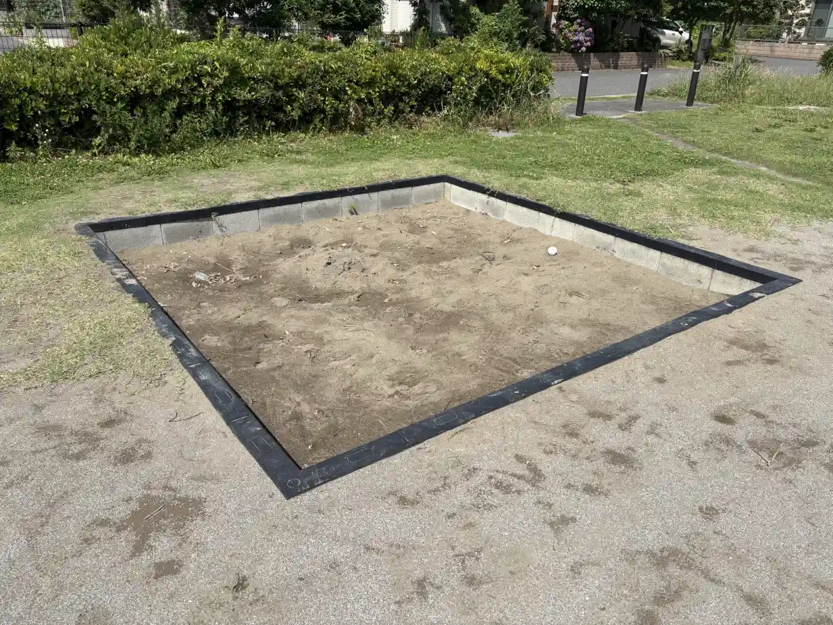 おおたかの森西1号公園の砂場