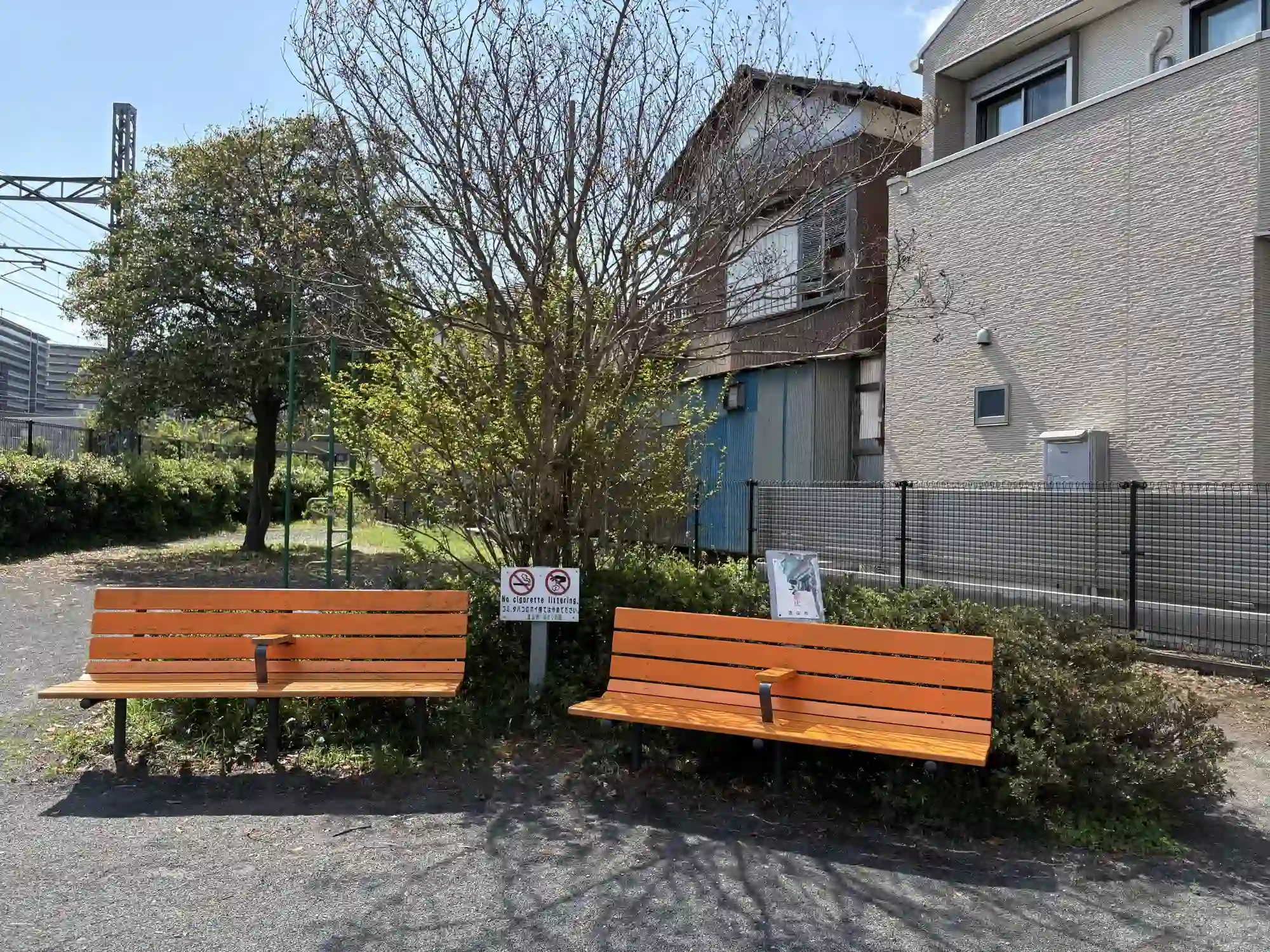 ベンチ